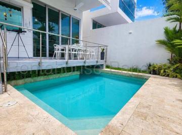 Casa de 4 habitaciones, Panamá · Venta Casa en Altos de Golf Ih