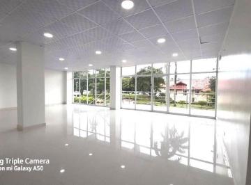 Local comercial · 91m² · Se Vende Local Comercial en Albrook – ¡Gran Oportunidad!