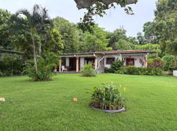 Casa de 2 habitaciones, San Carlos · Vida Relajada Frente Al Mar en Esta Casa de Alquiler en El Palmar