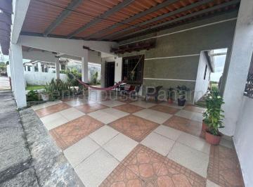Casa de 3 habitaciones, Panamá · Casa en Venta en Las Cumbres Ym
