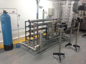 Local comercial , Panamá · Venta de Negocio en Planta Embotelladora, Tocumen | 500 m²