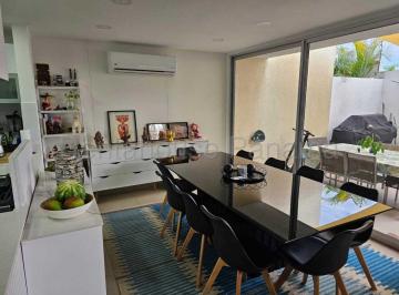 Casa de 3 habitaciones, Panamá · Alquiler Casa Costa Sur