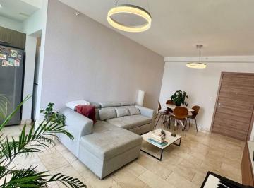 Apartamento · 93m² · 2 Recámaras · 2 Estacionamientos · Alquiler de Apartamento en PH Dynasty, Bella Vista