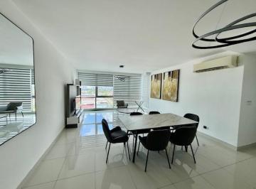 Apartamento · 145m² · 3 Recámaras · 2 Estacionamientos · Se Alquila Apartamento en Costa del Este PH Top Tower Amoblado Lh