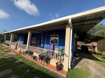 Casa · 415m² · 6 Recámaras · 4 Estacionamientos · Venta de Casa en Chame