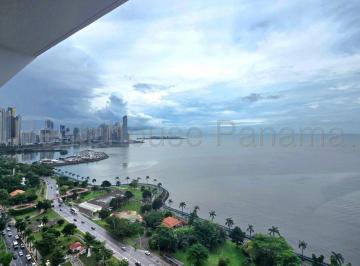 Apartamento de 2 habitaciones, Panamá · Venta de Apartamento con Vista Al Mar en Av Balboa, PH Element.