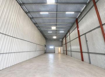 Bodega-Galpón-Depósito , Panamá · Alquiler de Galera en Parque Industrial Mañanitas, 180 m²