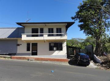 Casa de 5 habitaciones, David · Casa de 5 Habitaciones en Alquiler Cerca del Parque Central de David, Chiriquí