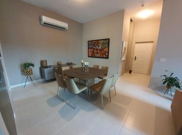 Apartamento · 117m² · 3 Recámaras · 2 Estacionamientos · Venta Apartamento en El Cangrejo, PH Miro