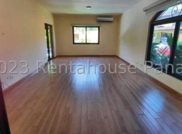 Casa de 4 habitaciones, Panamá · Venta en Costa del Este Antigua Casa