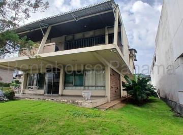 Casa de 4 habitaciones, Panamá · Venta de Casa en San Francisco