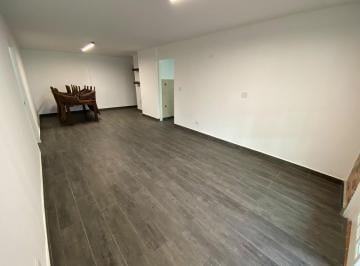 Apartamento · 208m² · 3 Recámaras · 1 Estacionamientos · Venta de Apartamento en La Loma de Hato Pintado - PH Hills Tower K. T