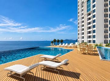 Apartamento · 145m² · 3 Recámaras · 2 Estacionamientos · Alquiler Apartamento San Francisco Frente Al Mar 3rec + Servicio Mld