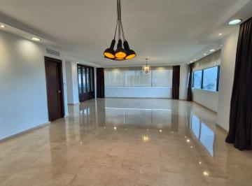 Apartamento de 3 habitaciones, Panamá · Apartamento de 400 m² en La Cresta, Panamá | 4 Recámaras y Terraza