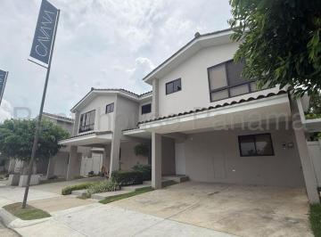 Casa de 3 habitaciones, San Miguelito · Vendo Casa en Paseo del Norte Brisas del Golf