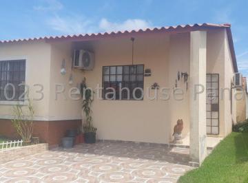 Casa de 3 habitaciones, La Chorrera · Venta de Casa en Chorrera Ddb27 - 2172