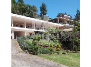 Casa de 2 habitaciones, Panamá · Se Vende o Alquila Casa con Vista a La Ciudad en Las Vistas de Cerro Azul
