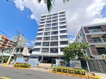 Apartamento de 2 habitaciones, Panamá · Apartamento en Venta en El Cangrejo