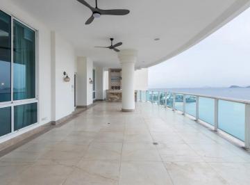 Apartamento · 795m² · 3 Recámaras · 4 Estacionamientos · Se Vende Apartamento en PH Bella Mare Punta Pacífica