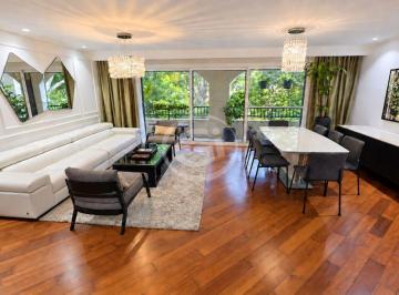 Apartamento de 3 habitaciones, Panamá · Venta Apartamento Remodelado de Lujo Embassy Club Clayton