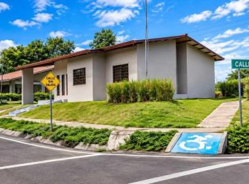 Casa · 650m² · 3 Recámaras · 2 Estacionamientos · Alquiler de Casa en Alto Coquito Nueva