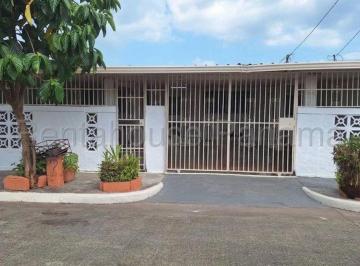 Casa de 3 habitaciones, Panamá · Casa en Venta en Juan Díaz 27 Mm²513