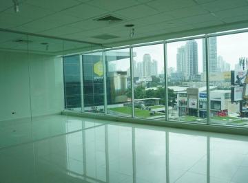 Oficina comercial , Panamá · Alquiler de Oficina en Street Mall, Via Brasil | 110 m²
