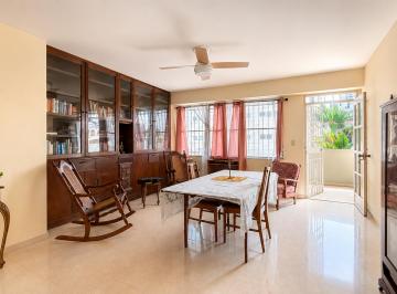 Apartamento de 1 habitación, Panamá · Venta de Apartamento en Bella Vista, Edificio Altamar