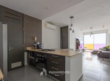 Apartamento · 110m² · 2 Recámaras · 1 Estacionamientos · Apartamento en Alquiler Amoblado en PH Element - Av Balboa