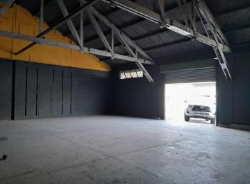Bodega-Galpón-Depósito , Panamá · Diablo – Sector del Canal: Bodega de 185 m², a Nivel de Calle, un Solo Nivel