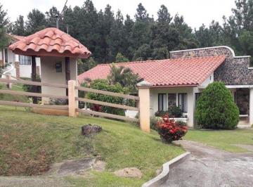 Casa de 2 habitaciones, Chame · Venta de Casa en Sora Gm