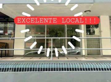 Local comercial , Panamá · Alquiler de Local en El Cangrejo 88 m²