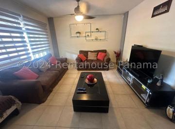 Casa de 3 habitaciones, Panamá · Venta de Casa en Villa Zaita Casa Villa Serena 345 m