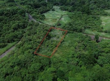 Terreno / Lote , Panamá · Amplio Terreno de 0.85 Acres en Comunidad Cerrada Cerca de La Ciudad de Panamá P - 0159