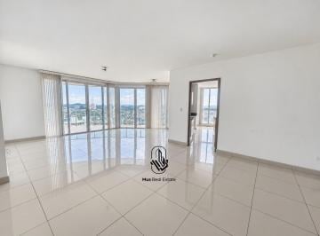 Apartamento · 220m² · 3 Recámaras · 2 Estacionamientos · Apartamento en Venta – PH Highland View, Hato Pintado | Lh