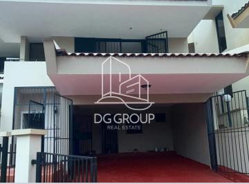 Casa · 310m² · 5 Recámaras · 4 Estacionamientos · Alquiler de Casa en Dos Mares