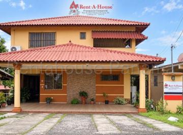Casa de 4 habitaciones, Panamá · Casa en Venta en Chitré Ys