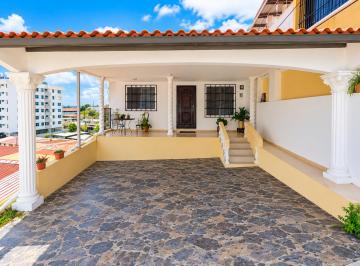 Casa de 3 habitaciones, San Miguelito · Casa en Venta – Altos del Crisol