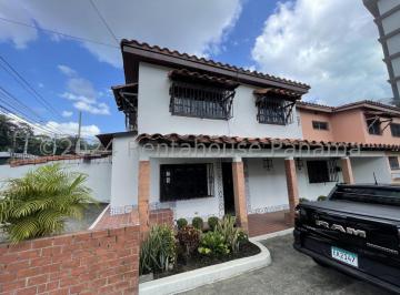 Casa de 4 habitaciones, Panamá · Casa en Venta en San Francisco 27 - 2489 Abs