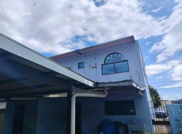 Local comercial · 4 Estacionamientos · Vendo Local Comercial en David + Casa