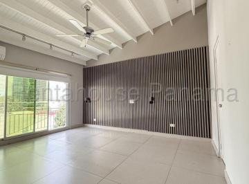Casa de 3 habitaciones, Panamá · Venta de Casa con Línea Blanca en La Alameda | 347 m², 3 Rec.