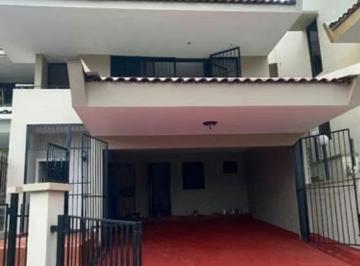 Casa de 4 habitaciones, Panamá · Amplia Cada en Dos Mares Para Alquiler