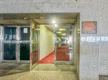 Local comercial · 120m² · 2 Recámaras · 6 Estacionamientos · Alquiler de Local Comercial en Parque Lefevre