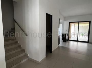 Casa de 3 habitaciones, Arraiján · Amplia Casa en Venta en Panamá Pacifico