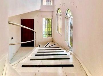 Casa · 220m² · 4 Recámaras · 2 Estacionamientos · Casa en Venta en Betania – La Locería, Panamá