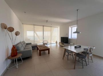 Apartamento · 150m² · 1 Recámara · 1 Estacionamientos · Alquiler de Apartamento Amoblado en Av Balboa | PH Rivage G. S