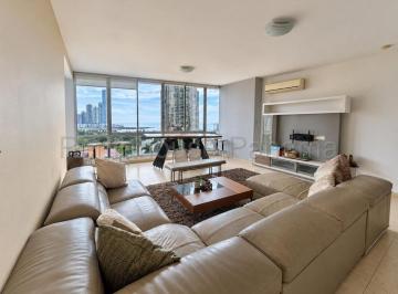 Apartamento de 3 habitaciones, Panamá · Venta de Apartamento en Bellavista PH Marina Park