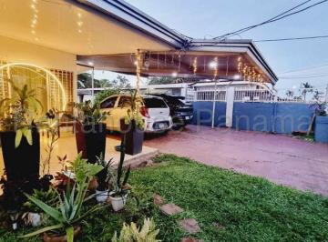 Casa de 3 habitaciones, Panamá · Se Vende Casa en Chanis Gcea26 - 4427