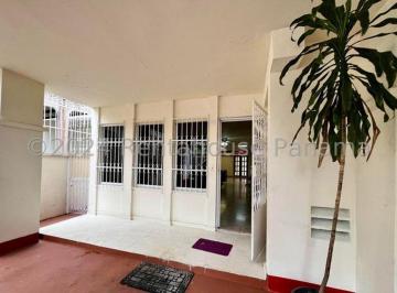 Casa de 3 habitaciones, Panamá · Se Vende Casa en Chanis Gcea24 - 10487