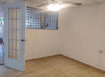 Casa de 3 habitaciones, Panamá · Venta de Casa en Las Acacias